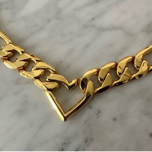 Jenny Bird Gold Vera Chain Heart Necklace 14kt gold dipped brass - Picture 8 of 10